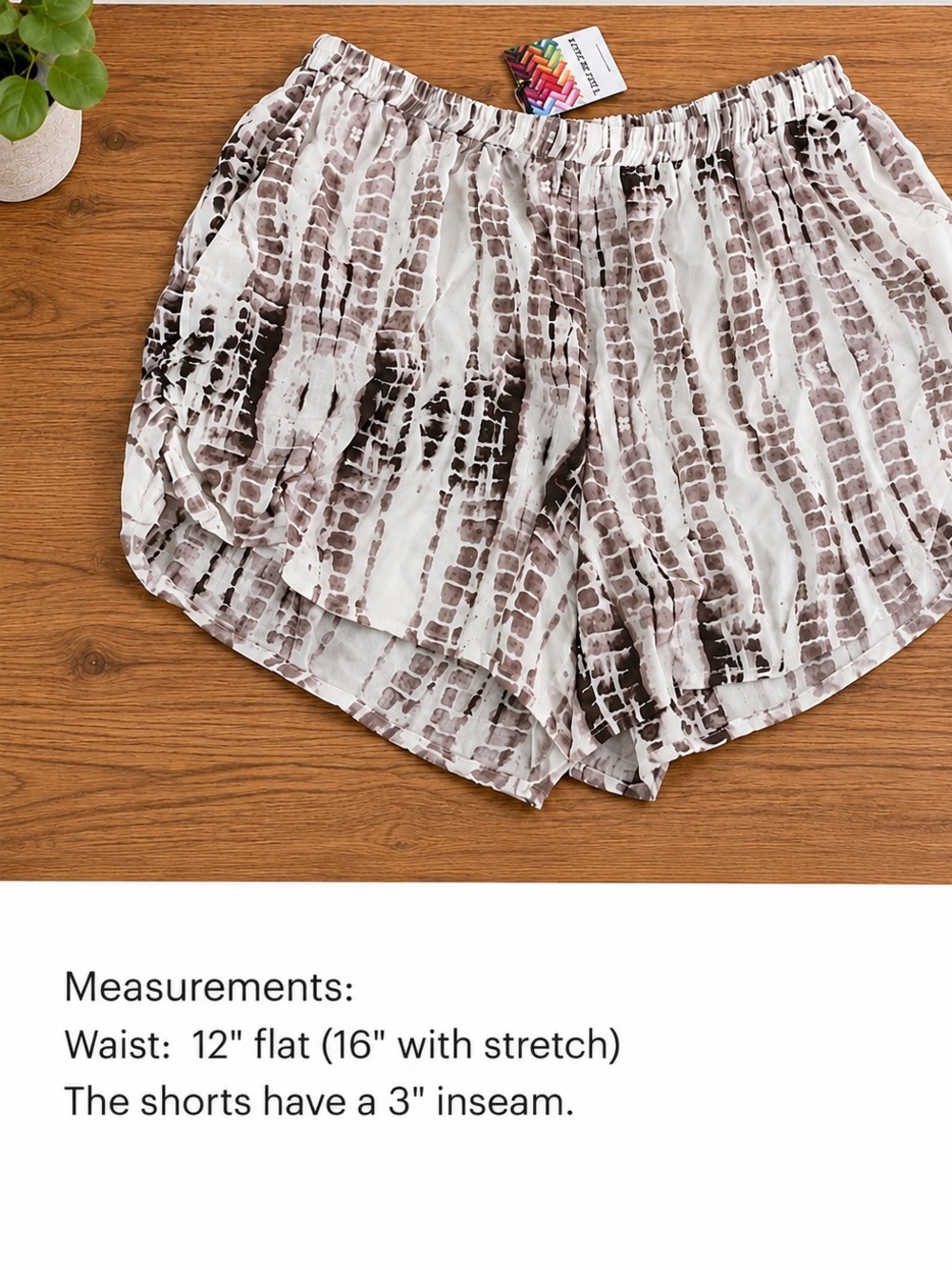 Threadzwear Ivory Pattern Shorts -NWT - Picture 7 of 12